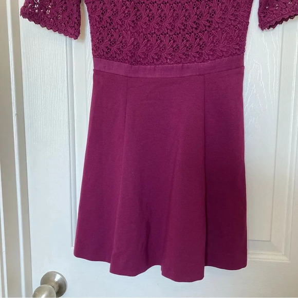 BODEN Lisa Lace Fit & Flare Ponte Knit Mini Dress Size 2P Purple Plum - Picture 8 of 9